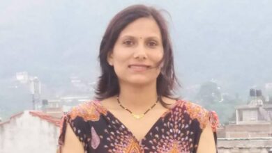 Photo of सीता काका बिते, डाक्टर छोराले मास्कले अनुहारको लाज छोपे