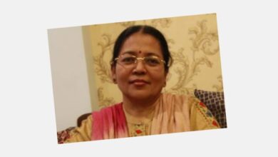 Photo of यति सुन्दर भएर पनि किन यति धेरै दुःखी ?