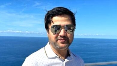 Photo of गोपीलाई सबैभन्दा मन परेको ठाउँ कलिला पैतालाले धूलो उडाउँदै हुर्केको गैँडाकोट